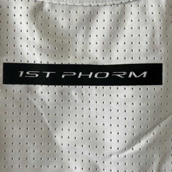 1st phorm laser sporty crop top - Picture 3 of 9